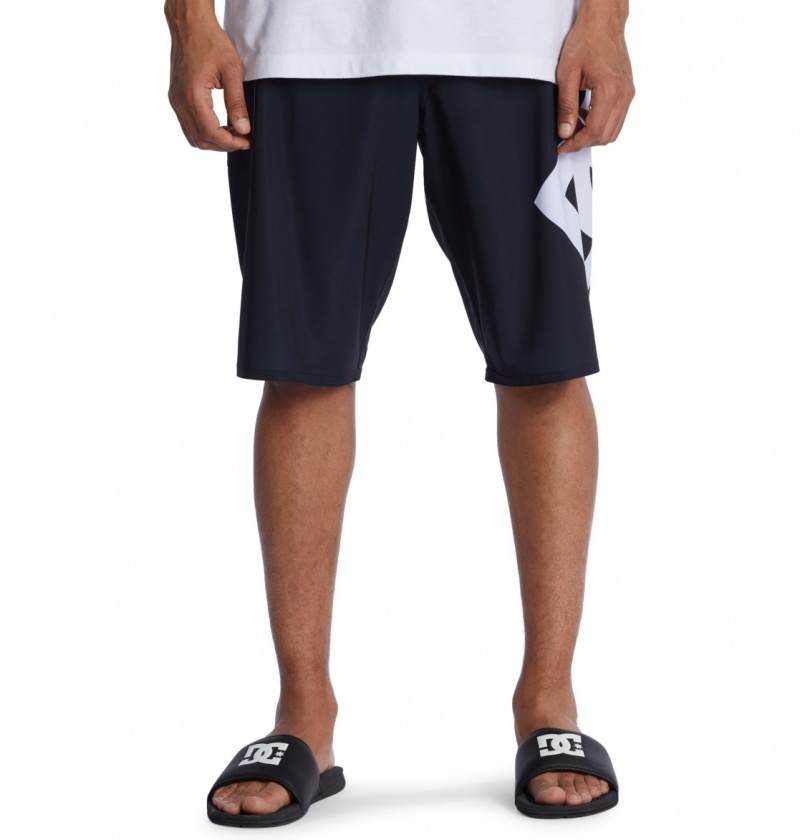 Black DC Shoes Lanai 21" - Board Shorts | 620YJRHBC