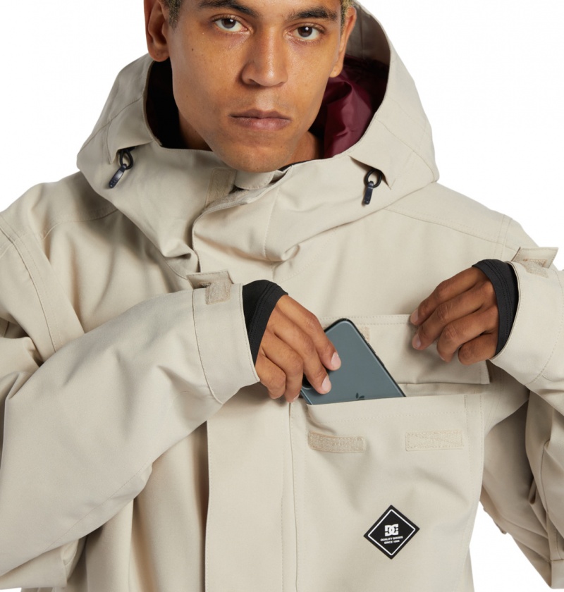 Plaza Taupe DC Shoes Servo - Technical Snow Jacket | 248DLFIVT