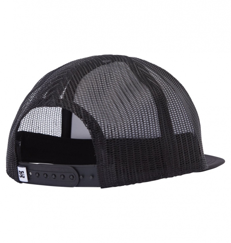 White / Black DC Shoes Gas Station - Trucker Cap | 521LEUNHW